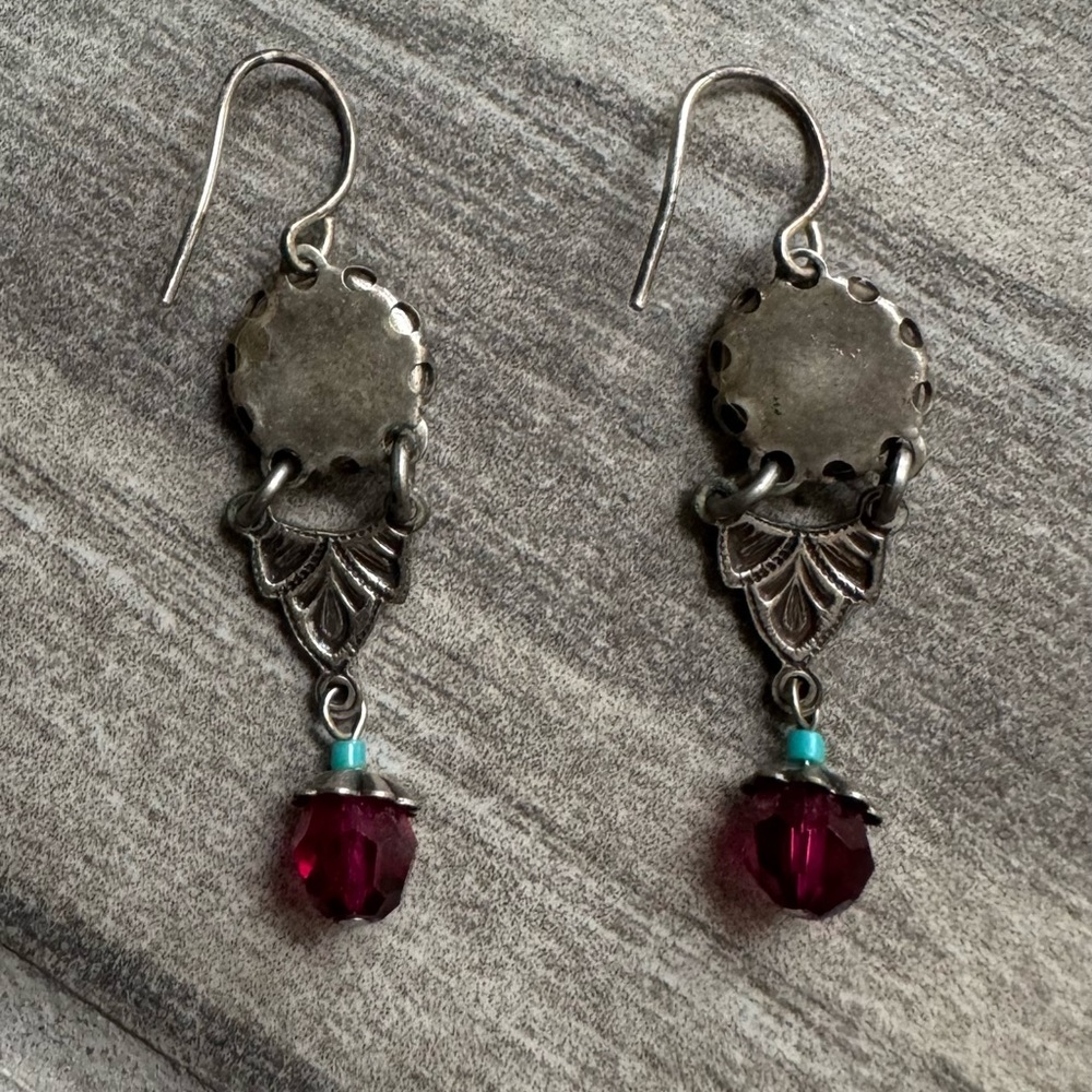 Vintage Style Firefly Earrings - Picture 2 of 5